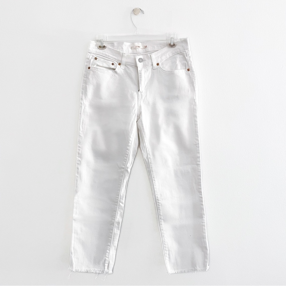 Levi’s Women’s Mid Rise Boyfriend Jeans